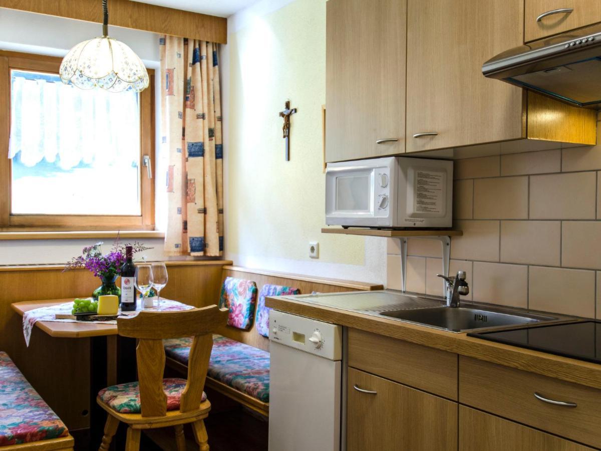 Apartment Apart Maashof-1 By Interhome Galtür Екстериор снимка